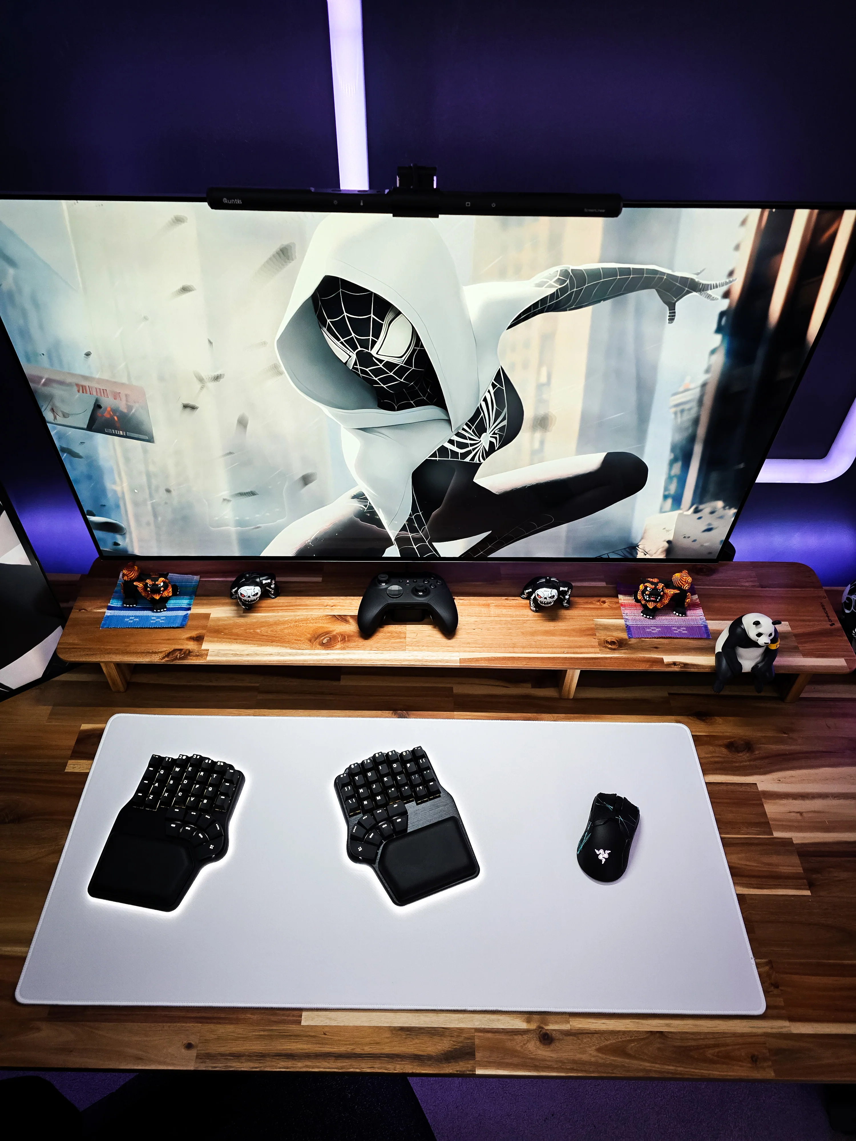 White Deskmat - Image 4